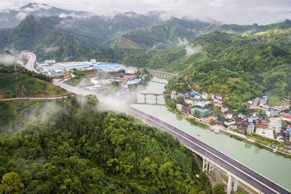 桂三高速今日开通，柏克高速公路隧道eps电源方案成功进驻湘黔桂三省互联战略要道